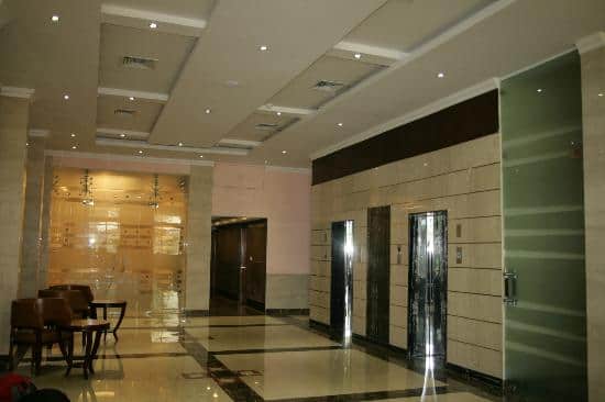 Hotel Saffron Kiran, Faridabad 5